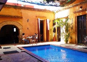 Hotel-Dona-Elvira-Pool